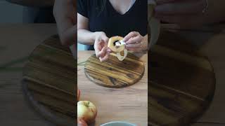 Donuts aux pommes food recette dessert [upl. by Krischer442]