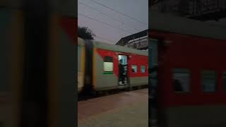 Jaynagar Danapur Intercity Expressshortstrain [upl. by Orel423]