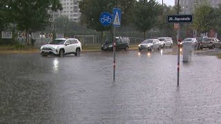 Unwetter über Wien Dramatische Rettungseinsätze nach RekordRegenfällen [upl. by Idurt]