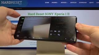 How to Use Camera Leveler in SONY Xperia 1 II – Camera Settings [upl. by Etam493]