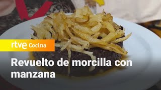 Receta de revuelto de morcilla con manzana  La Cocina de Adora  RTVE Cocina [upl. by Lednar]