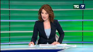 Tg La7  Edizione delle ore 1330 del 25012012 [upl. by Caritta622]