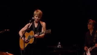 20180121 Shawn Colvin  Tenderness On The Block [upl. by Telocin]