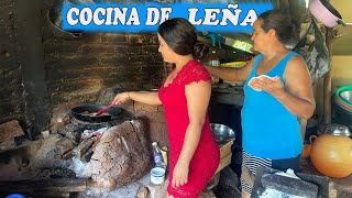 HACIENDO TORTILLAS EN COCINA DE LEÑA🇸🇻🪵 [upl. by Lindsay89]