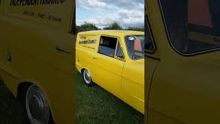 Trotters Independent Traders Reliant Regal Supervan New York Peckham Whats in the boot Del Boy [upl. by Eras]