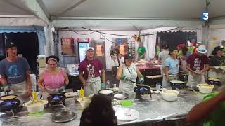 Marcia Baila enflamme le stand crêpes au Cabaret Vert 2017 [upl. by Iramohs]