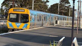 Comeng departing the old Pakenham station [upl. by Eizzil810]