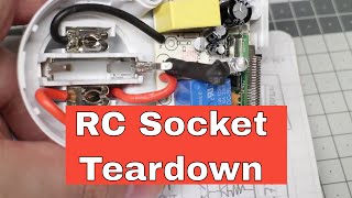 Remote Controlled Socket Teardown And Schematic [upl. by Ludovika]