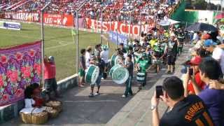 Entrada de la Pesada en el Estadio de Montero [upl. by Kravits]