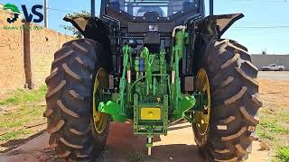 Trator John Deere 6135J [upl. by Bucher]