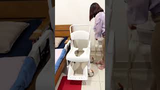 🌟 iElder Product Tutorial How to Attach a Pan and Lid to the Etac Clean Commode Shower Chair 🌟 [upl. by Melas]