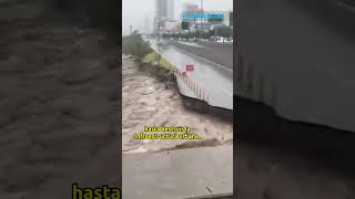 Llevaba años en sequía y en pocas horas se llenó El milagro del río Santa Catarina [upl. by Butta]