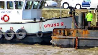 Emden Gruno IV IMO 9342669 Ponton mit Norwegian Getaway Bug  Barge with bow of NCL cruise liner [upl. by Itch]