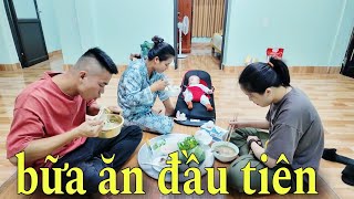 Bữa Cơm Đầu Tiên Cùng Ba Mẹ Con Ở Nhà Mới  Thảo  Em Gái Sapa TV [upl. by Enhpad]