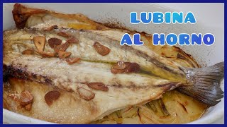 LUBINA 🐟 al horno con PATATAS 🥔 y CEBOLLA 🧅 ¡Receta FÁCIL y RÁPIDA [upl. by Fry673]