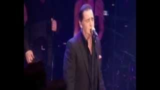 ΒΚΑΡΡΑΣ  ΑΣ ΠΕΘΑΝΩ ΣΤΑ ΧΕΡΙΑ ΣΟΥ  LIVE TEATRO 2012 [upl. by Adnovoj]