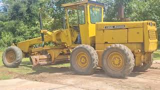 ตำนานที่ยังมีลมหายใจอยู่รถเกรด JOHN DEERE 770A motor grader [upl. by Druci]