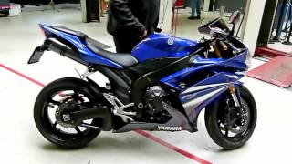 Yamaha R1 van 2007 met GPR exhaust wwwuitlatencom [upl. by Rebeca]