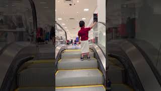 🤗cute baby ascending the escalator very cheerfully😻🥰🤣😂 [upl. by Aidahs957]