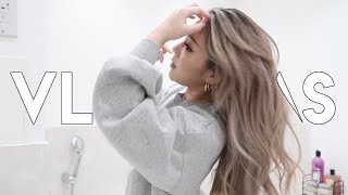 BLACK TO ASH BLONDE HAIR GETTING MY HAIR DONE  VLOGMAS [upl. by Nevin]