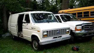 1990 Econoline 350 73 cold start [upl. by Careaga841]