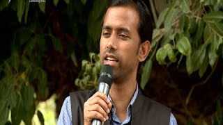 Salim Saleem reciting his Ghazal at JashneRekhta2015 [upl. by Anitak]