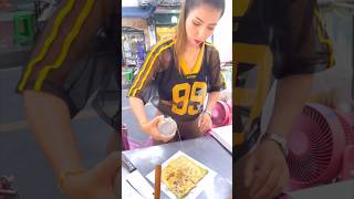 Banana Roti Pandan of Puy Roti Lady  Thai street food [upl. by Yerffoeg]