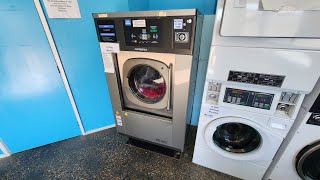 Using a GIRBAU HS6017 Washing Machine amp a Speed Queen SAT30NLCJ2G2W01 Tumble Dryer [upl. by Adnahsor]