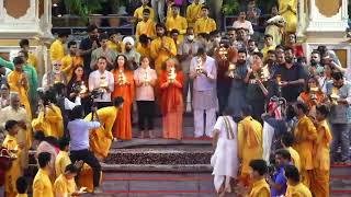 Special LIVE Parmarth Ganga Aarti with The Amitabh Bachchan [upl. by Seldon]