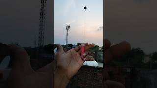 Kite flying by using thread 😨।। shorts kiteflying kitelooting kite patang patangwala thread [upl. by Anibor610]