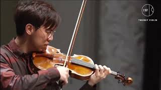 Bach  Violin Concerto in D Minor for Two Violins TwoSet Singapore Symphony Orchestra [upl. by Notecnirp]