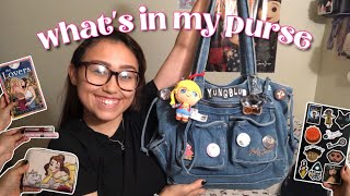 what’s in my purse 👜✨ [upl. by Yelha]