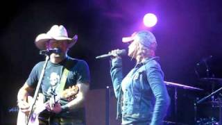 Jason Aldean and Miranda Lambert Grown Woman [upl. by Concettina]