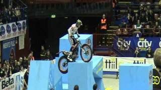 Toni Bou  Mondiale di xtrial 2011 Milano [upl. by Kopans]