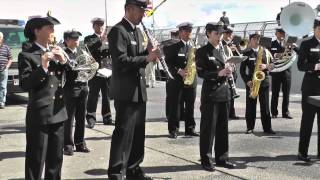 Flottenbesuch aus Japan in Kiel mit OpenShip und Militärmusik am 1382013 [upl. by Blainey]