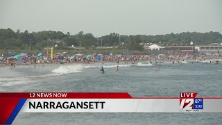 Crowds flock to local beaches as temperatures rise [upl. by Humph]