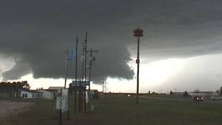 Tornadic Supercell Thunderstorm amp Wall Cloud Woodward OK June 5th 2001 [upl. by Bower]