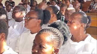 L arrivée de la Dépouille Mgr Jean Alix Verrier Aux Cayes [upl. by Akinnor]