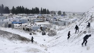 Syrian peoples in Lebanon face brutal snow storms [upl. by Lyndy]