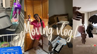 MOVING VLOG  moving into my first apartment at 18 [upl. by Suivatram]