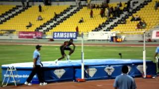 Mutaz Barshim  231m  Diamond League Doha 2011 [upl. by Ahselak]