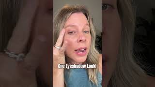 How to One Eyeshadow Look [upl. by Lebyram]