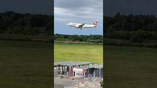 Landung von einer A 320 Neo von Swiss aviation planespotting [upl. by Godden]