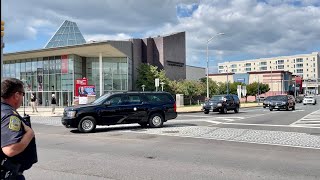 Vice President Kamala Harris motorcade leaves Reading Area Community College [upl. by Ellehsal]