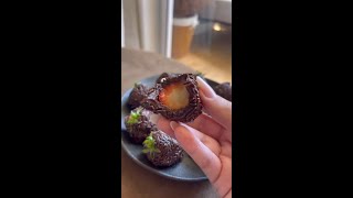 Coxinha de Brigadeiro [upl. by Gnouhp]