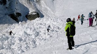 Lawine verschüttet mehrere Menschen in der Schweiz [upl. by Godden]