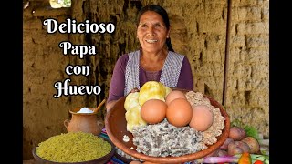 Papa con Huevo  Delicioso y Fácil preparado a la leña [upl. by Eudo]