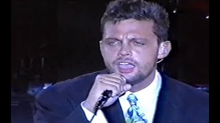 Luis Miguel  Pensar En Ti  Argentina 1994 HQ [upl. by Eldoria]