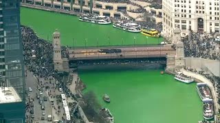 St Patricks Day 2024 Timelapse of Chicago River being dyed green [upl. by Tessi105]