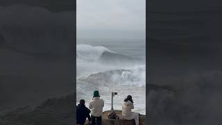 Campeonato de Big surfe com as maiores ondas do mundo 😱 nazaré [upl. by Weisbrodt]